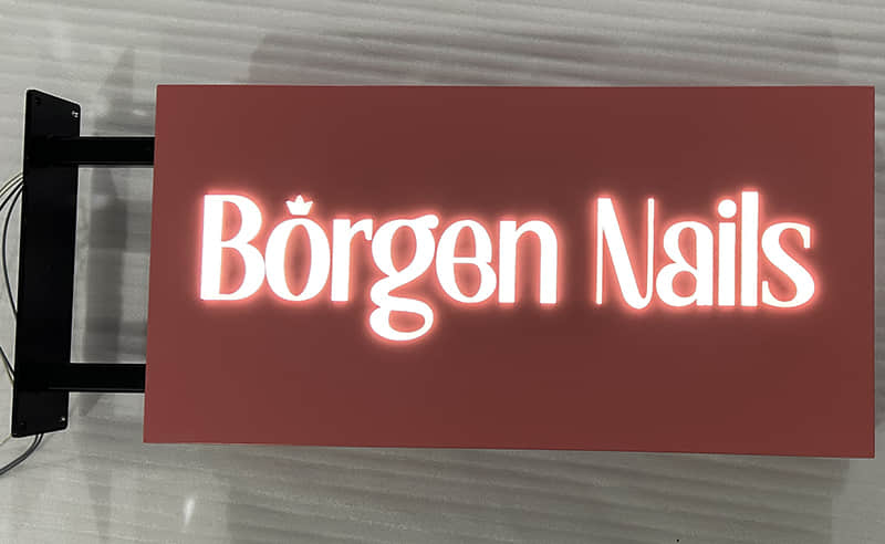 不锈钢双面灯箱