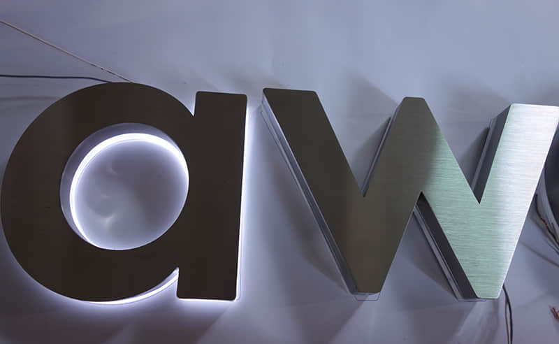 不锈钢拉丝背发光字