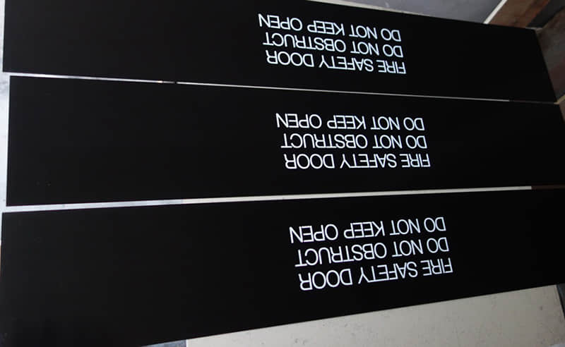 电镀不锈钢标牌